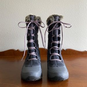 North Face Women’s Snow Boots.